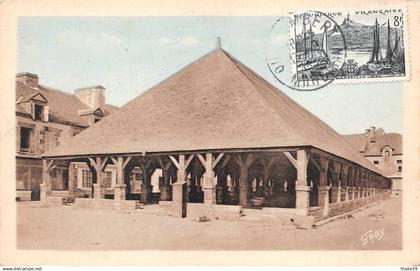 Questembert halles
