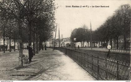 CPA Redon Le Cour Bertrand