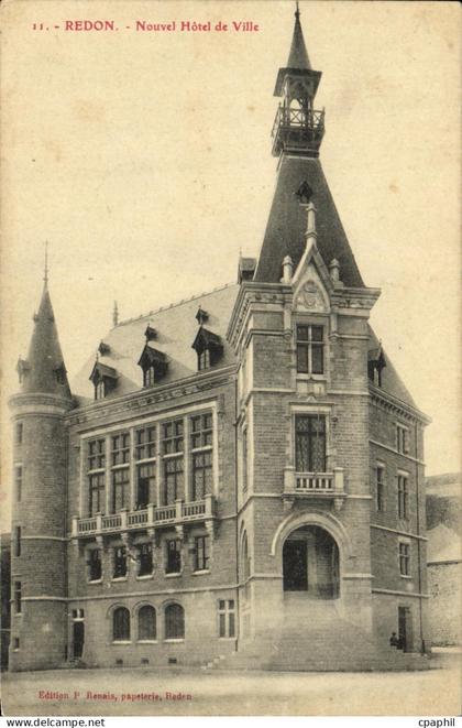 CPA Redon Nouvel Hotel de Ville