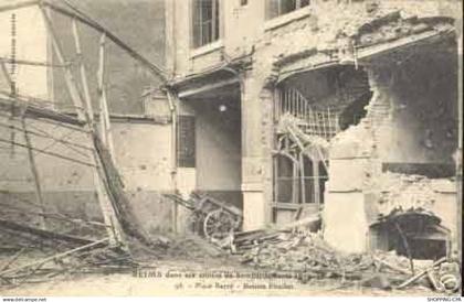 51 - REIMS BOMBARDE -MAISON POULLOT PLACE BARRE