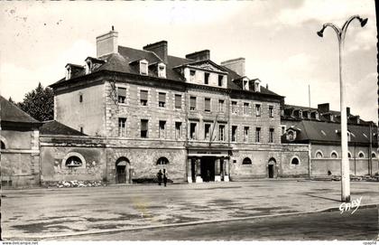 CPM Rennes La Caserne Colombier