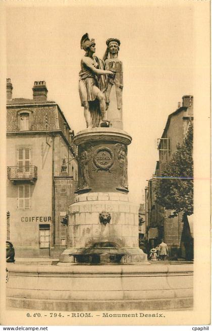 CPA Riom Monument Desaix