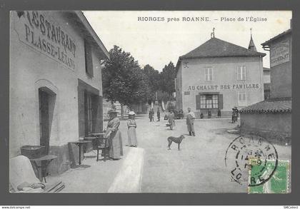 Riorges, place de l'église (9985)