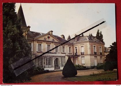 CPM - Mairie de Roissy en Brie