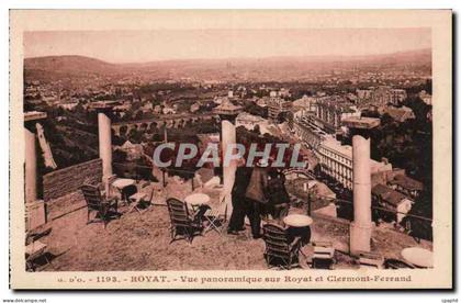CPA Auvergne Royat Vue panoramique sur Royat et Clermont Ferrand