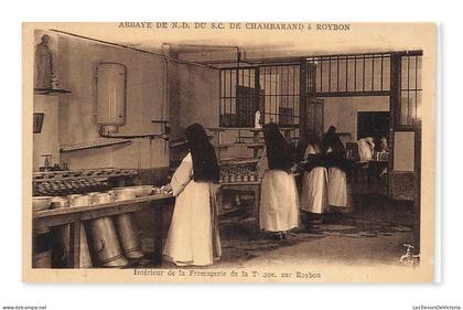 Roybon – Intérieur de la Fromagerie de la Trappe, par Roybon – Abbaye de Chambarand – France