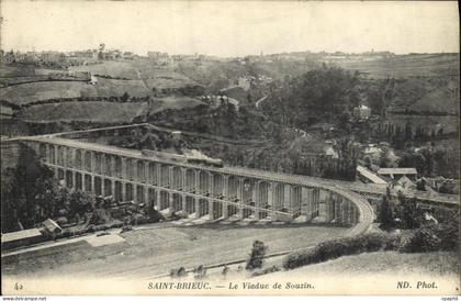 CPA Saint Brieuc Le Viaduc de Souzin Train