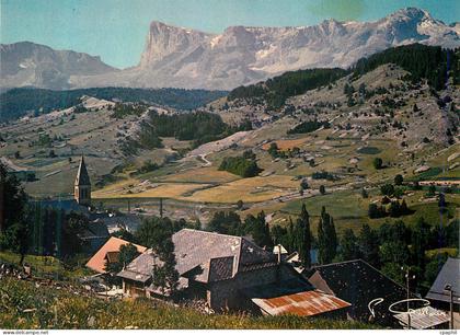 CPM Saint Etienne en Devoluy (1263m) le Pic de Bure (Alt 2712m) les Hautes Alpes