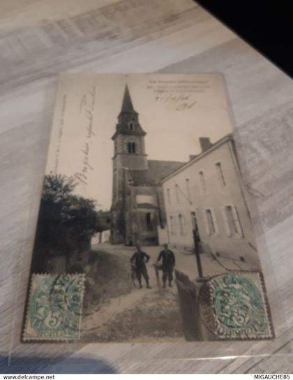 carte  postale N 454 SAINT-FLORENT-DES-BOIS l église et la Gendarmerie