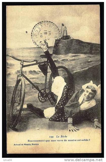CPA  ANCIENNE- FRANCE- SAINT-FLORENT (85)- CPA HUMOURISTIQUE- JEUNE FILLE FAISANT UNE CHUTE DE VÉLO- TRES GROS PLAN