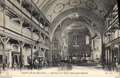 CPA Saint Jean de Luz Interieur de l'Eglise Saint Jean Baptiste