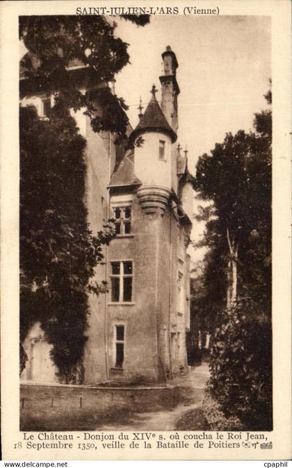 CPA Le Chateau Donjon Saint Julien l'ars