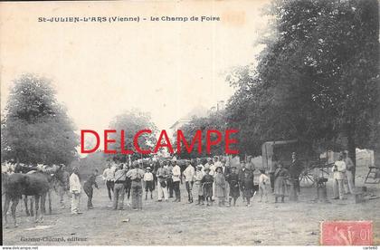 SAINT JULIEN L'ARS - LE CHAMP DE FOIRE