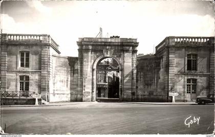 Saint Maixent - L'Ecole la Porte Chaton - CPA