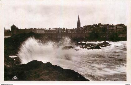 CPA Saint Malo Effet de vagues