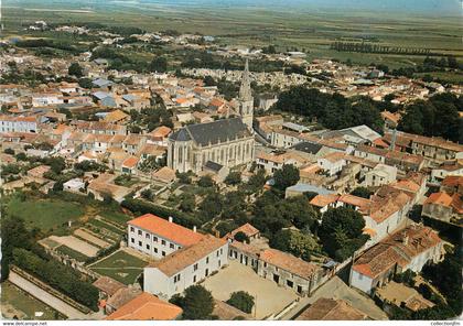 / CPSM FRANCE 85 "Saint Michel en l'Herm, vue générale"