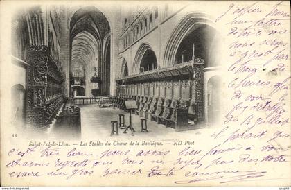 CPA Saint Pol de Leon Les Stalles du Choeur de la Basilique