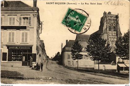 CPA SAINT-RIQUIER La Rue Saint-Jean (1291937)