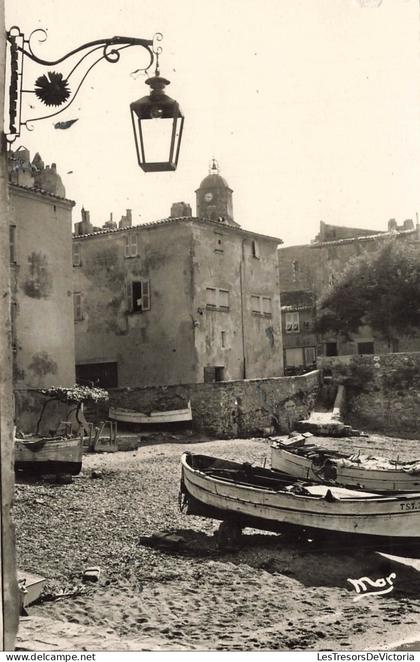 [-5%] FRANCE - Saint Tropez - coin - Vieux Port - transport maritime - lampadaire - Editions Mar - Carte postale ancienn