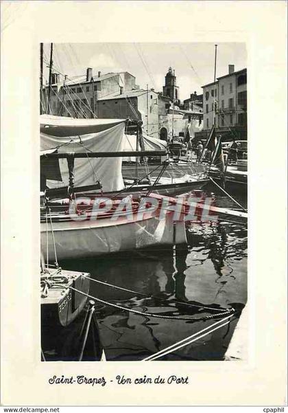CPM Saint Tropez Un coin du Port Bateaux