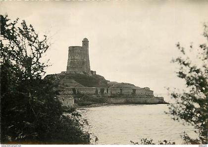 50 - Saint Vaast la Hougue - la Hougue à marée haute - CPSM grand format - Voir Scans Recto-Verso