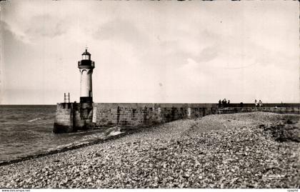 Saint Valery en Caux - La Phare - lighthouse - CPA