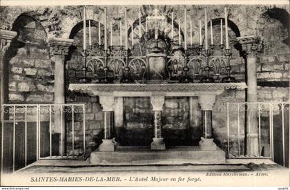 saintes Maries de la Mer - L'Autel Majeur en fer forges - CPA