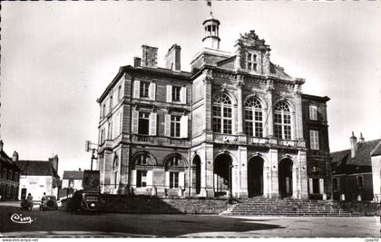 CPA Sees L'Hotel de Ville