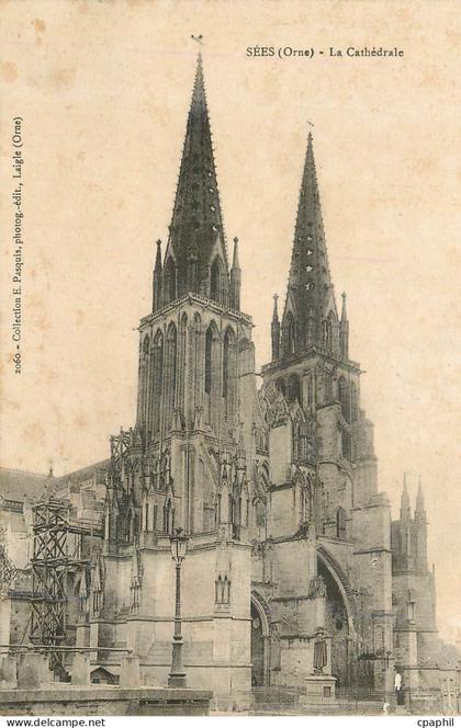 CPA Sees (Orne) La Cathedrale