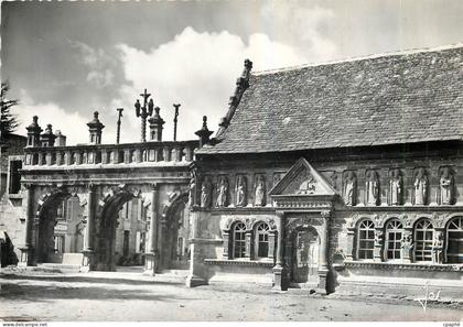 CPA Sizun Finistere La Chapelle Ossuaire de 1858