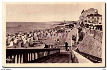 Soulac sur Mer CPA La plage et le boulevard