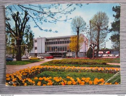 Cpa Sucy en Brie (94) la gare de RER