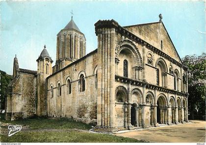 17 - Surgères - L'Eglise Notre-Dame - CPM - Voir Scans Recto-Verso