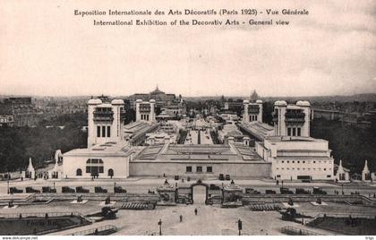 Paris (Exposition Internationale des Arts Décoratifs de 1925) - Vue Générale