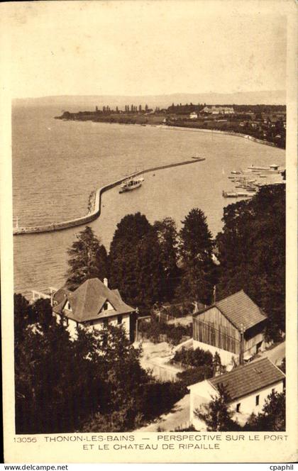 CPA Thonon les Bains Perspective sur le Port et la Chateau de Ripaille