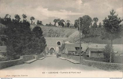 FRANCE - Uzerche - Tunnels - Pont neuf - Maisons - Transports - Animé - CPA
