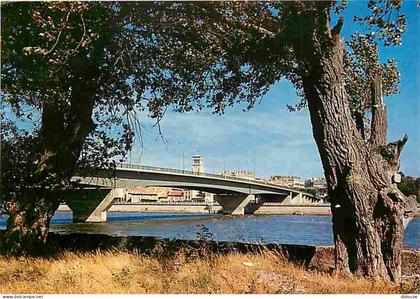 26 - Valence - Le pont sur le Rhône vers Granges et Saint-Péray - CPM - Voir Scans Recto-Verso
