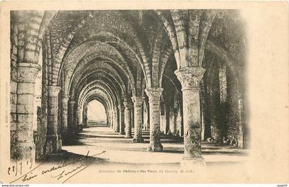 CPA Interieur de l'Abbaye des Vaux de Cernay E et O