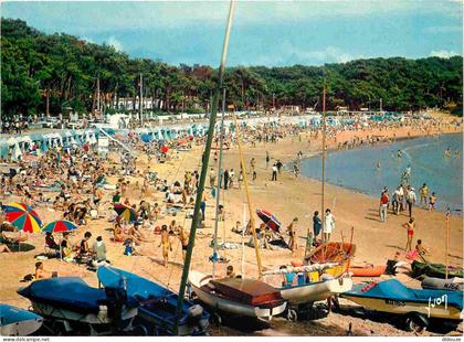 17 - Vaux sur Mer - La Plage - Scènes de Plage - CPM - Voir Scans Recto-Verso