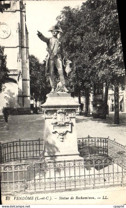 CPA Vendome Statue de Rochambeau