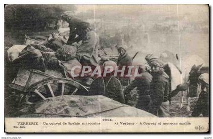 CPA Verberie Un convoi de Spahis marocains Militaria
