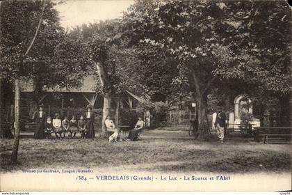 Verdelais CPA Le Luc La source et l'abri