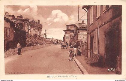 Verfeil        31      Entrée de la ville                (Voir scan)