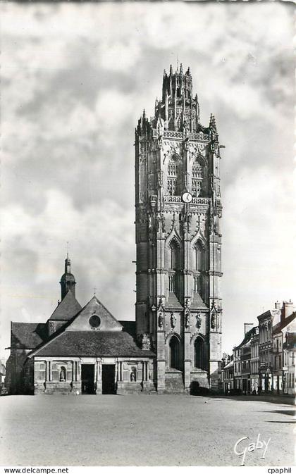 CPM Verneuil sur Avre Eure La Tour de la Madeleine