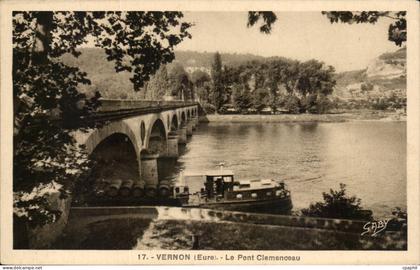 CPA Vernon Le pont Clemenceau