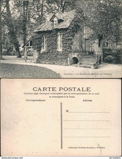 CPA Versailles Le Boudoir du Hameau de Trianon 1910