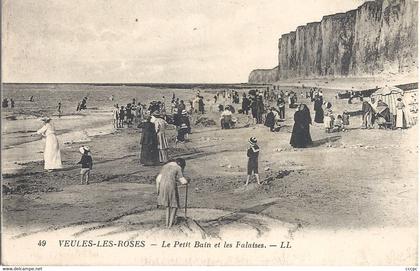 CPA Veules-les-Roses Le Petit Bain et Les Falaises