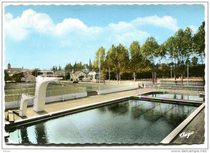 VIC FEZENSAC(GERS) PISCINE