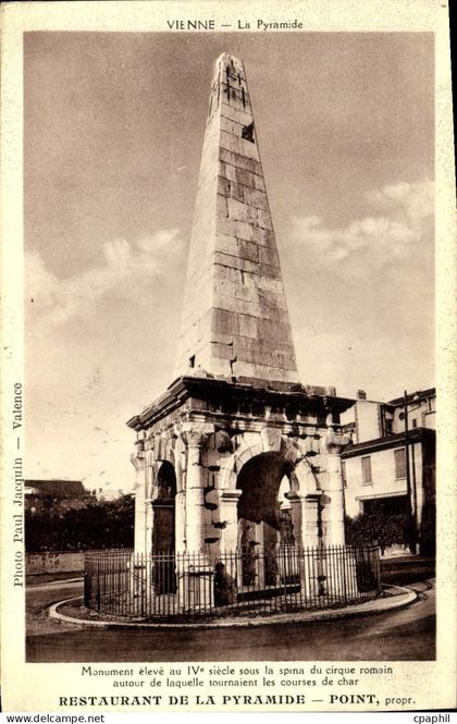 CPA Vienne La Pyramide