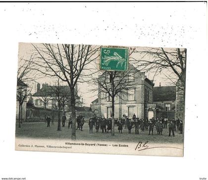 VILLENEUVE-LA-GUYARD LES ECOLES
